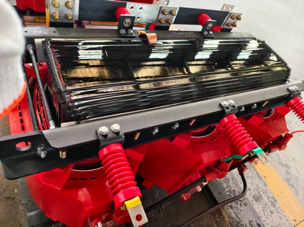 新一代SCB18兴宾兴宾兴宾干式变压器 10kV 高效干式电力变压器 新一代SCB18兴宾兴宾兴宾干式变压器 10kV 高效干式电力变压器